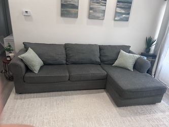 Dark Gray Fabric Sectional Sofa with Chaise and Full Size Pull Out Bed