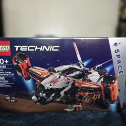 LEGO - 42181 - Technic - VTOL Heavy Cargo Spaceship LT81 - NEW SEALED RETIRING SOON 