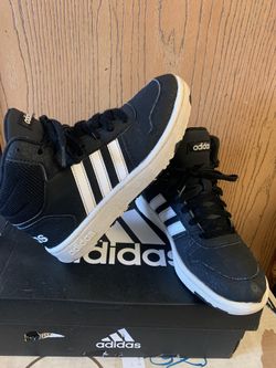 Adidas Kids Shoe Size 4