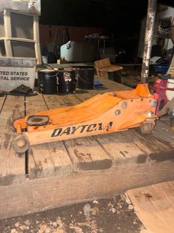 3 1/2 ton Daytona low profile jack