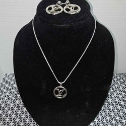 Beautiful Upcycled Luxury Jewelry 