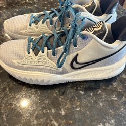 Nike Kyries Size 12.5