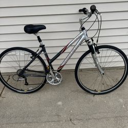 Trek 7300 Step-Through Hybrid Bicycle