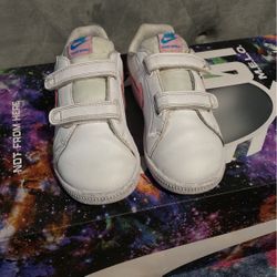 Nike Little Girls Shoes