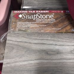 SnapStone Floating Porcelain Tile In Weathered Gray