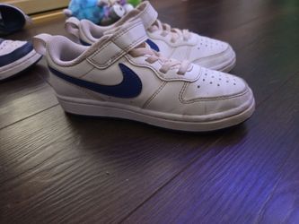 Nikes size 12c kids