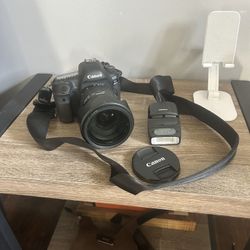 Canon 5D Mark IV + 24-70mm Lens + Flash