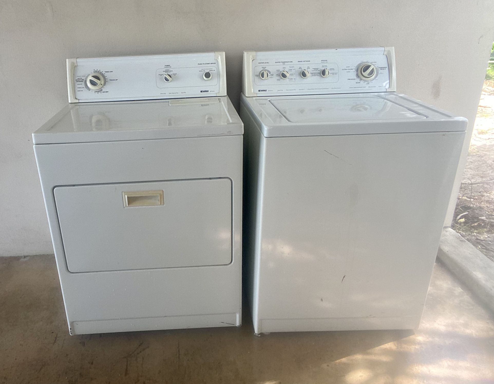 Kenmore Washer & Dryer $185