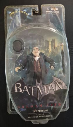 BATMAN - THE PENGUIN - ARKHAM CITY ACTION FIGURE - ( Rare) BRAND NEW!