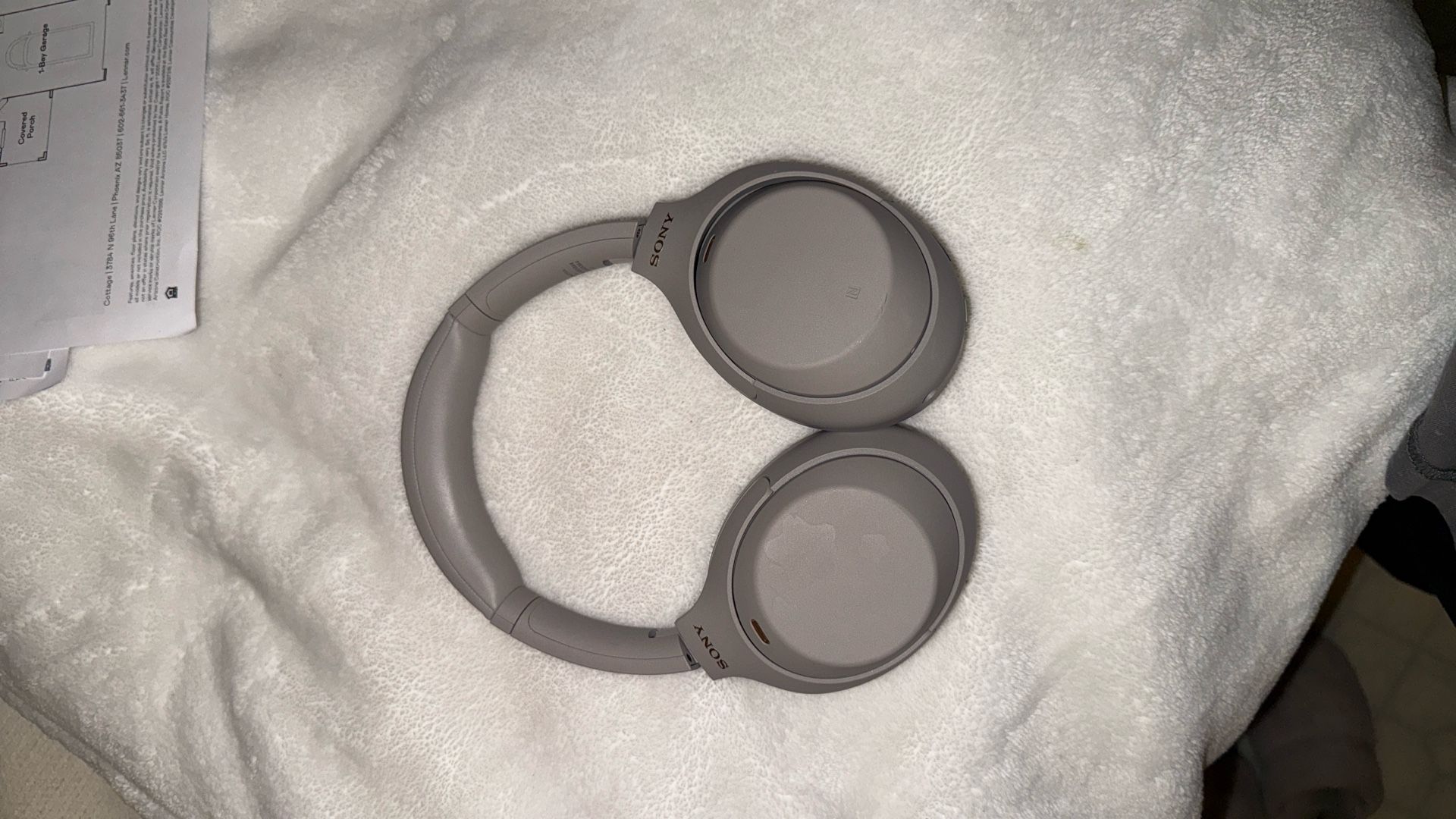 Sony - WH1000XM4 Wireless Noise-Cancelling Headphones 