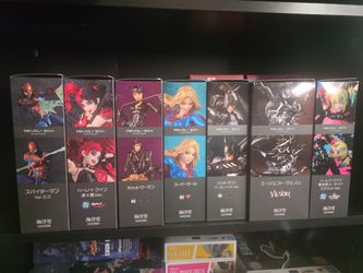 Revoltech figures
