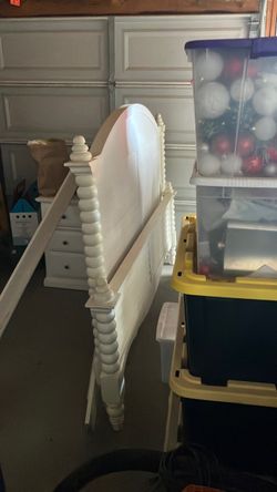 King bed frame
