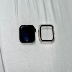 Apple Watch SE - 40 mm (Accessories Included)
