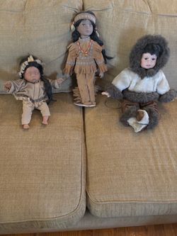Indian Native American dolls