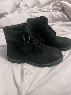 Timberland  boots - black nubuck Size 3Y