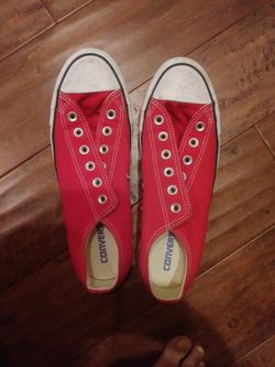 Mens size 8 converse