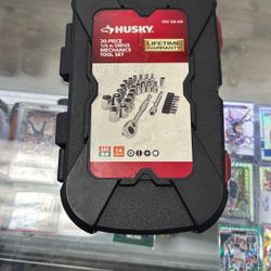 Husky 30 Piece Mechanics Tool Set