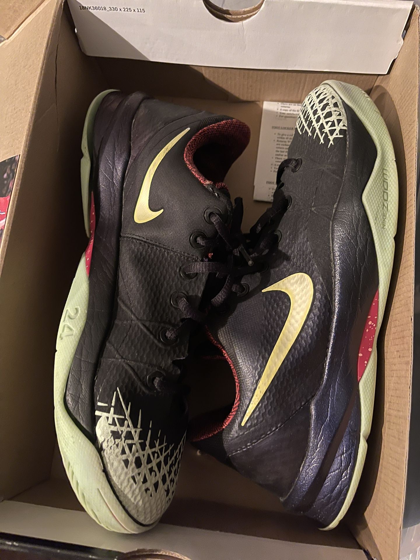 Kobe Venomenon 4 Glow In the Dark for Sale in Houston TX OfferUp