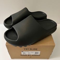Adidas Yeezy Slide Dark Onyx - Size 11 Men’s - New DS