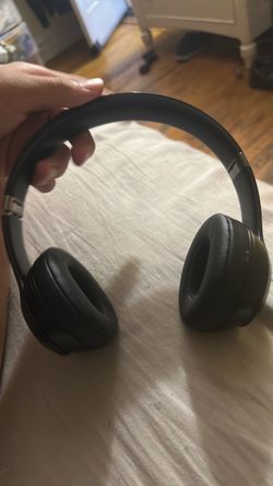 Beats Solo 4