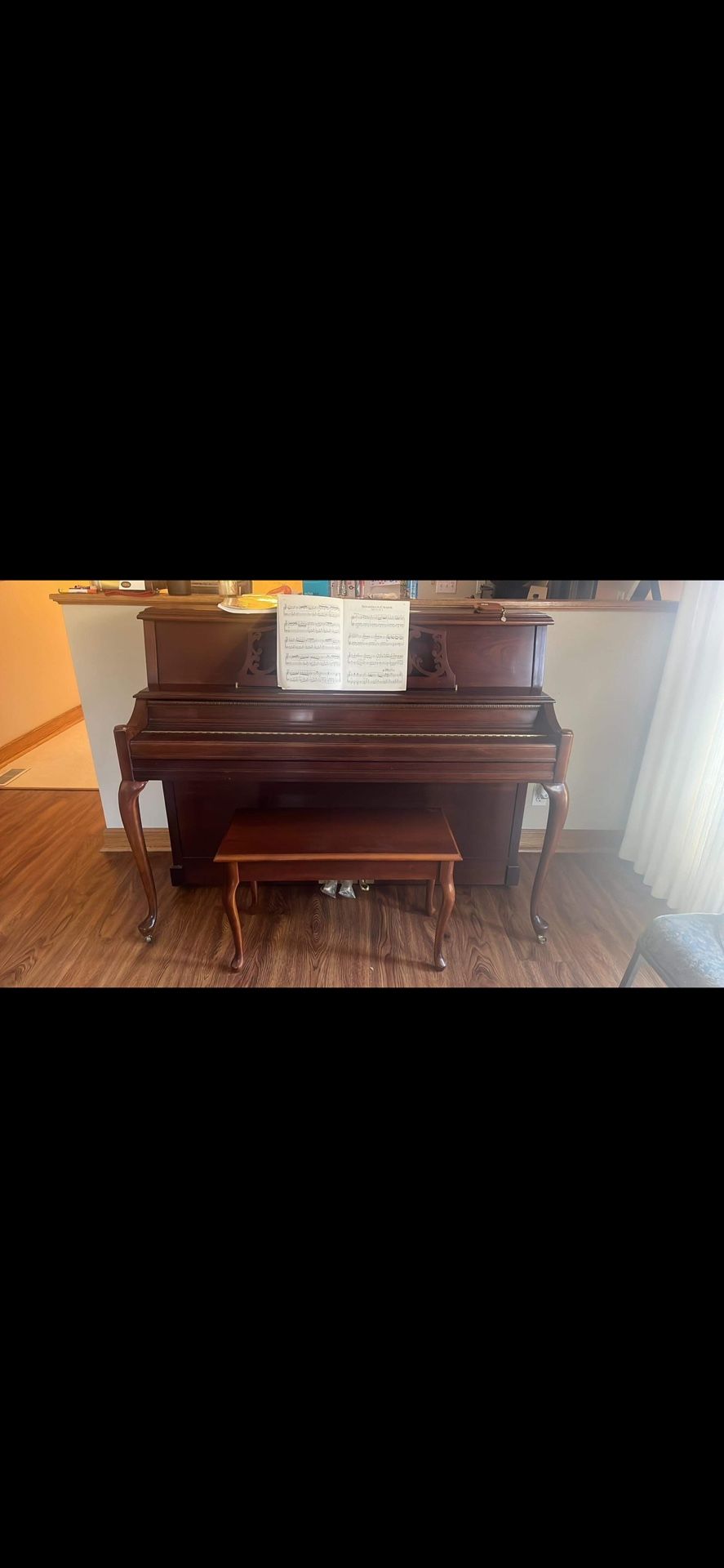 Baldwin Upright piano