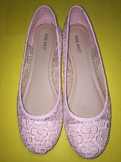 Nine West women's pink lace flats
