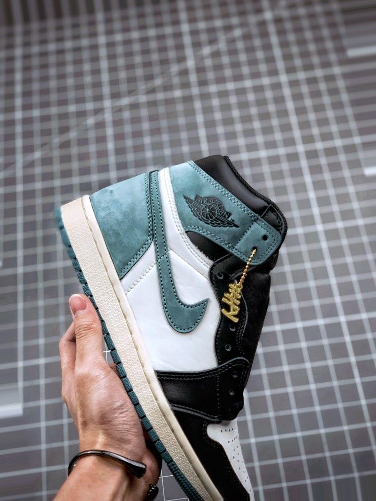 Jordan 1 High Clay Green 2