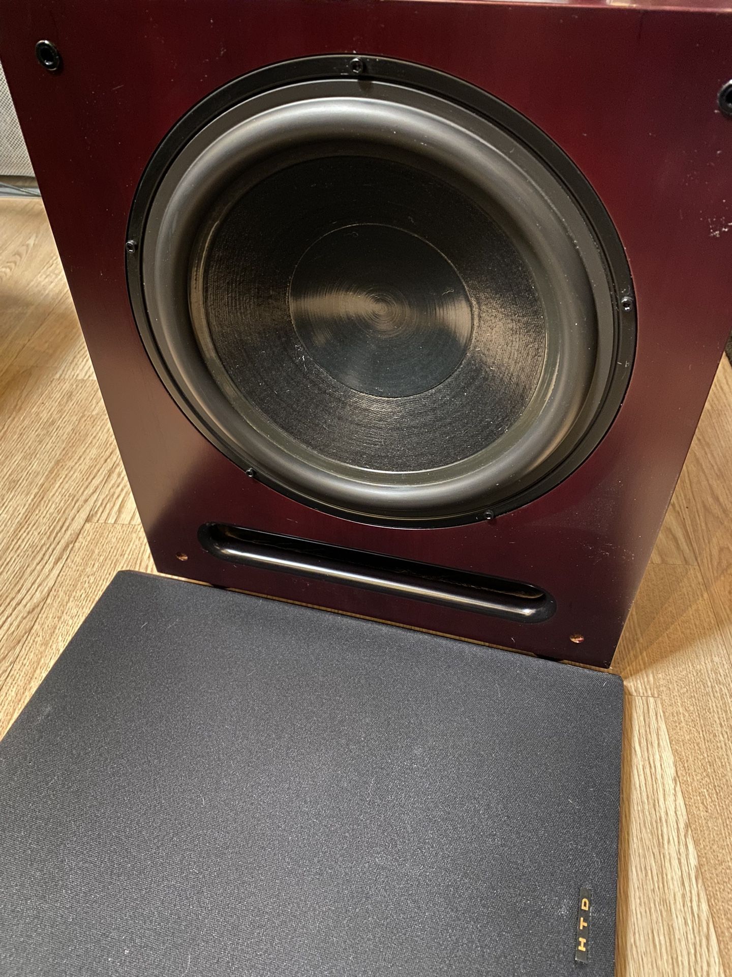 HTD 12" Powered Subwoofer