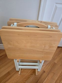 Set of 4 Wood and White Folding TV Tray Tables with Stand