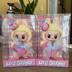 THE MONSTERS Let’s Checkmate Series - Vinyl Plush Hanging Card 👑🩷
