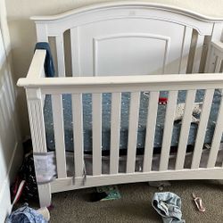 Baby Crib 