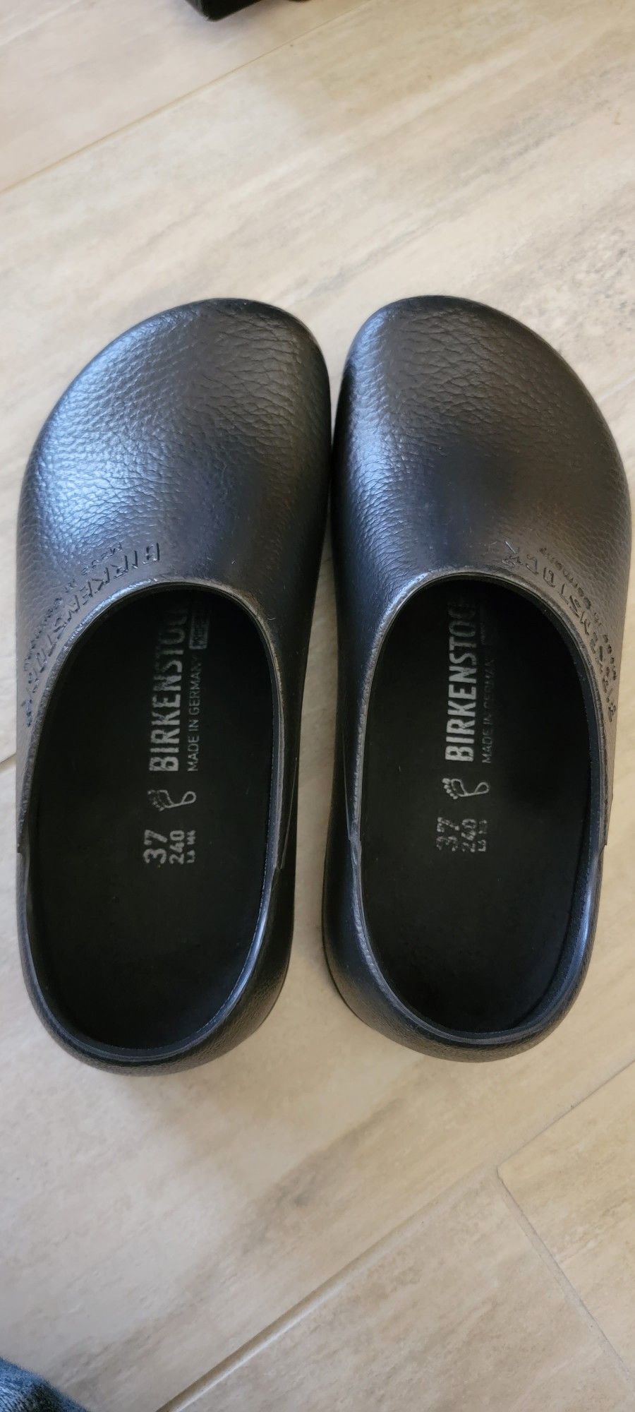 Super-Birki
Birkenstock Clogs Black *New*