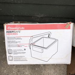 NEW KEEP SAFE SENTRY DRAWER SAFE