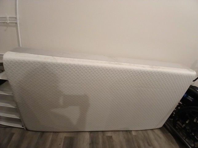 10 inch memory foam twin mattress