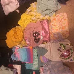 Girls clothes