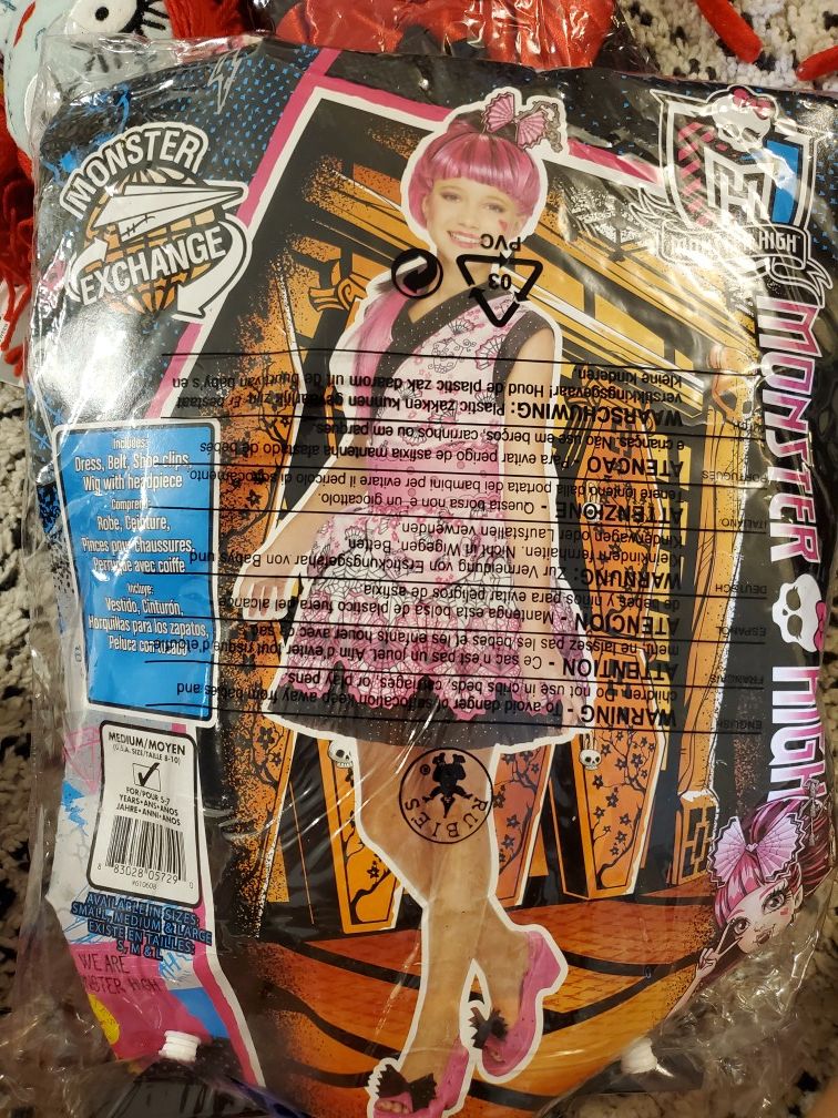 Halloween costume Monster high girl 6-8 y.o.