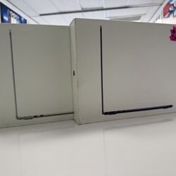 MacBook Air M3  13inch 512GB 16GBram