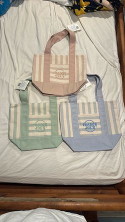 Trader Joe’s tote bags