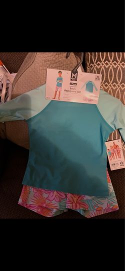 BOYS set swim 2 pieces NEW