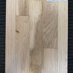 $1.69 / Sqft Natural Hickory Engineered Flooring 