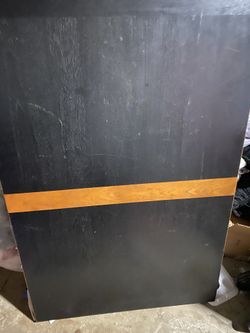 Dinning Table, No Chairs