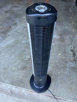 Electric fan upright Seville (in Des Moines/West Kent)