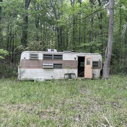 Nomad Camper