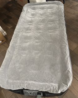 Inflate Twin Mattress