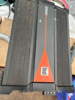 Dual 600 watt 4 channel Amp