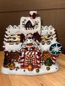 David's Gingerbread House Cookie Jar