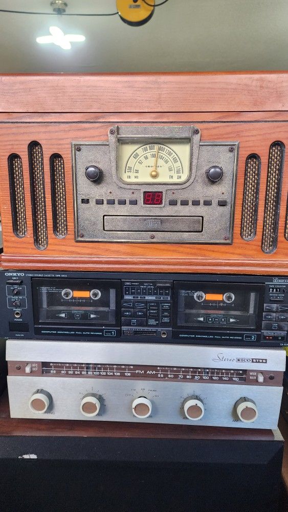 Vintage Stereo For Sale