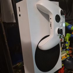 xbox series s controller and headset