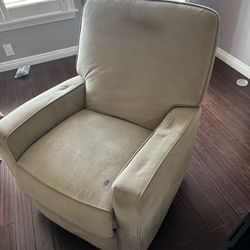 Beige Recliner 