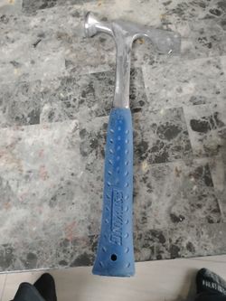 ESTWING Drywall Hammer - 14 oz Wall Board Tool with Milled Face & Shock Reduction Grip - E3-11